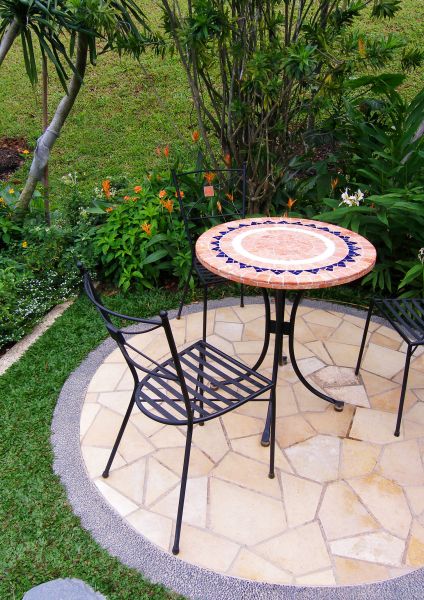 Cost of Decorative Concrete Service in Naples